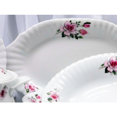 Półmisek owalny 39 cm dek: 873 Red Roses IWONA
