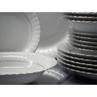 Serwis obiadowy z porcelany dla 12 osób / 45 części dek: 074 Platynowa Linia IWONA
