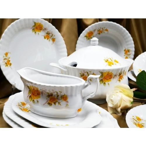 Serwis obiadowy dla 6 osób / 27 części dek: 973 Golden Rose IWONA