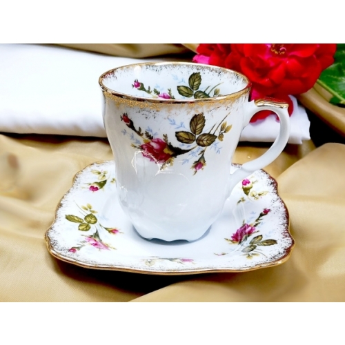 Kubek 300 ml ze spodkiem Róża Złota ROMANTICA